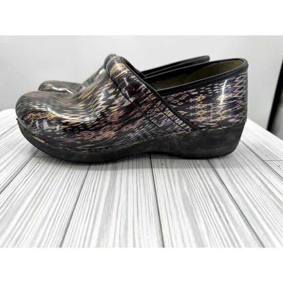 Dansko Xp 2.0 Women's US 11.5-12 Clogs Purple Brown Aztec Leather Slip-On Shoes - Picture 3 of 11